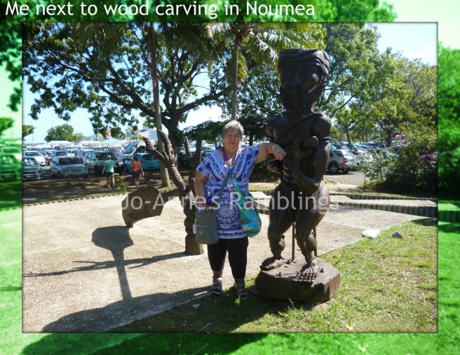 Me wood carving Noumea